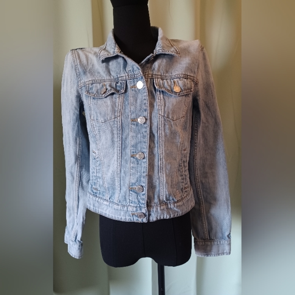 Talula Vintage Light Blue Denim Jacket - Picture 11 of 16